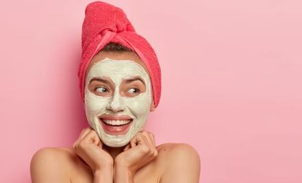 Elimina 20 años de tu rostro usando esta mascarilla casera con colágeno natural