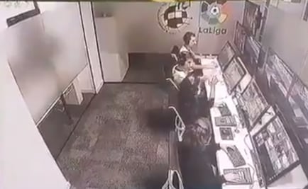 Polémico festejo del VAR en la derrota del Real Madrid