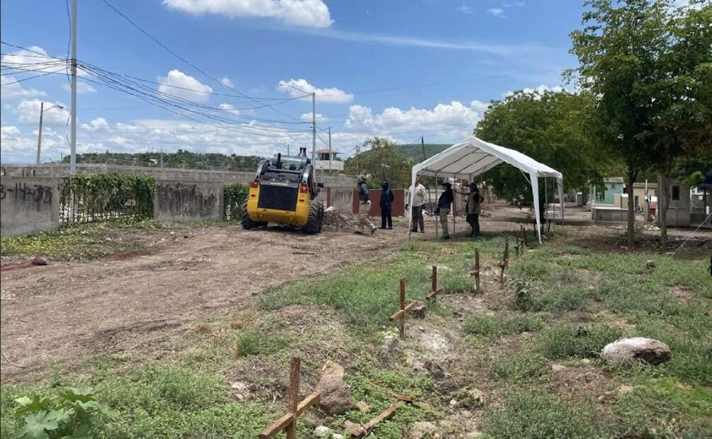 Realizan primera exhumación de cuerpos sepultados en fosas de panteón en Culiacán, Sinaloa (08/07/2025). Foto: Oficial