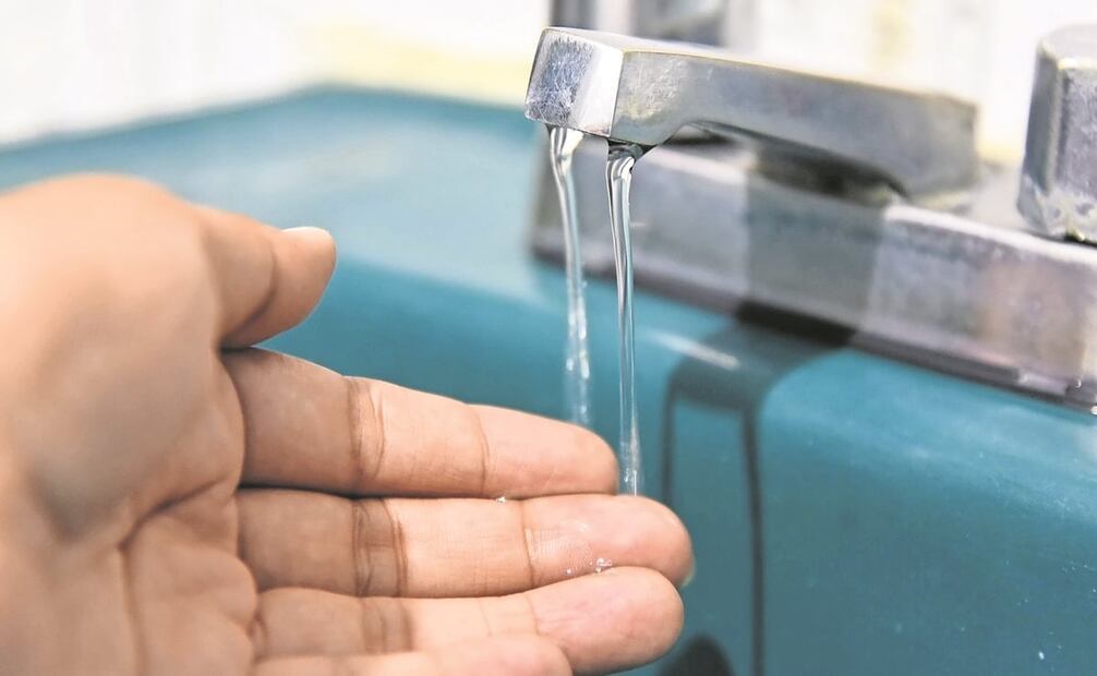 ENSU aseguró que Ecatepec, Estado de México, es la localidad con mayor incidencia por problemas con suministro de agua potable. Foto: Archivo/EL UNIVERSAL 