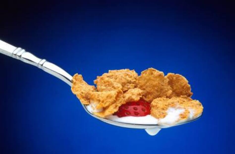 ¿Qué tan dañino es comer cereal de caja?