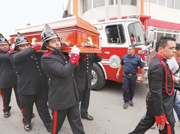 Bomberos de Tultepec “murieron como héroes”