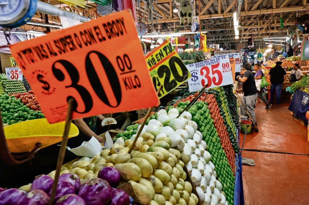 En enero pasado, algunos países superaron el promedio inflacionario de alimentos de la OCDE entre ellos Islandia con 8.9%; Noruega, 8.7%; Grecia, 8.3%; España, 7.4%; México, con 7.3%, y Reino Unido, 7%.