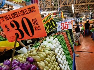 ¿Cuál es el país con una inflación de casi 70% en alimentos?