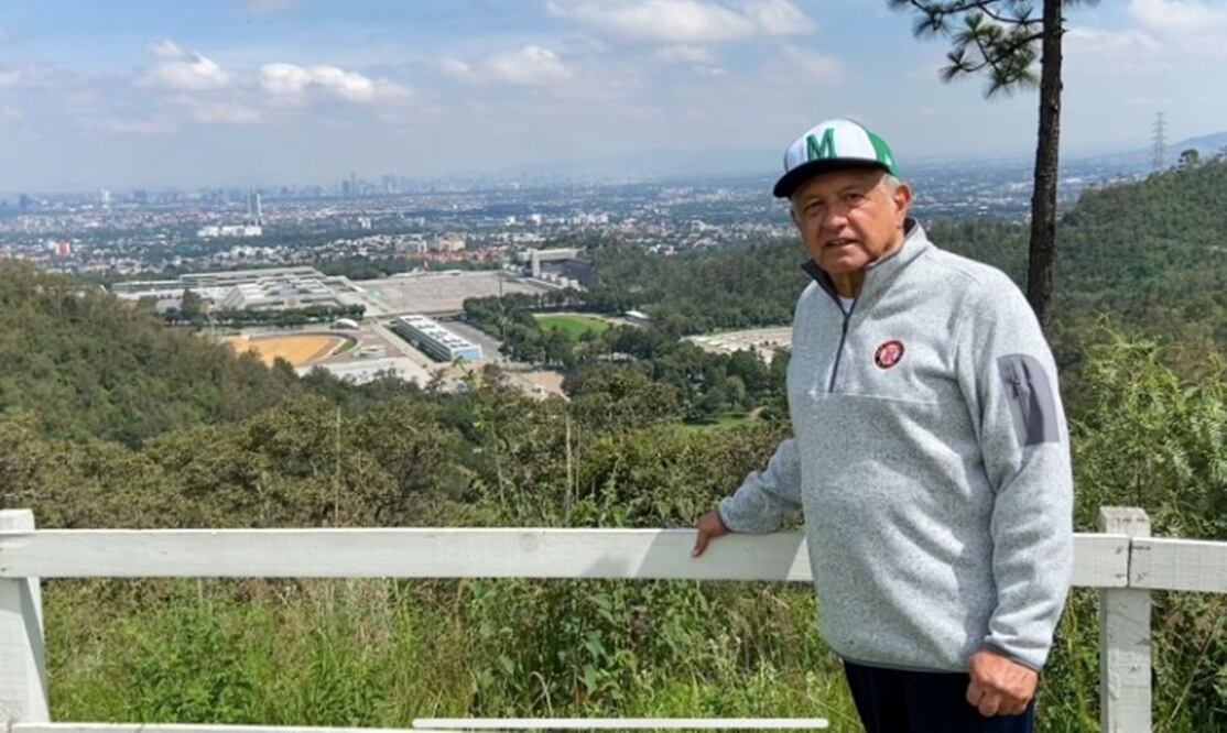 El presidente López Obrador informó que ante la proximidad del fenómenos natural ya está actuando Protección Civil, así como las secretarías de la Defensa Nacional y la Marina. Foto: especial