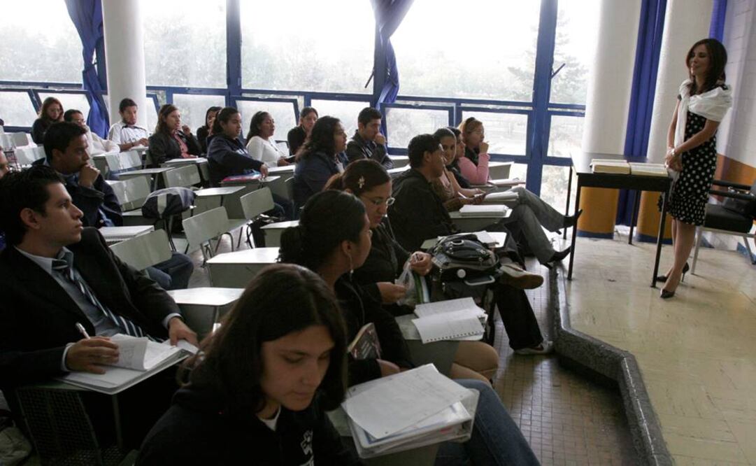 Todas estas profesiones se imparten en sedes foráneas a la Ciudad de México. (FOTO: Archivo EL UNIVERSAL)