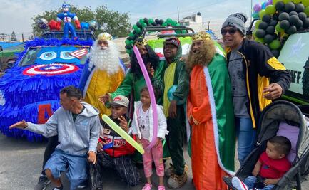 Melchor, Gaspar y Baltazar visitan campamentos migrantes en CDMX; "Vinieron a regalar sonrisas en tiempos difíciles"