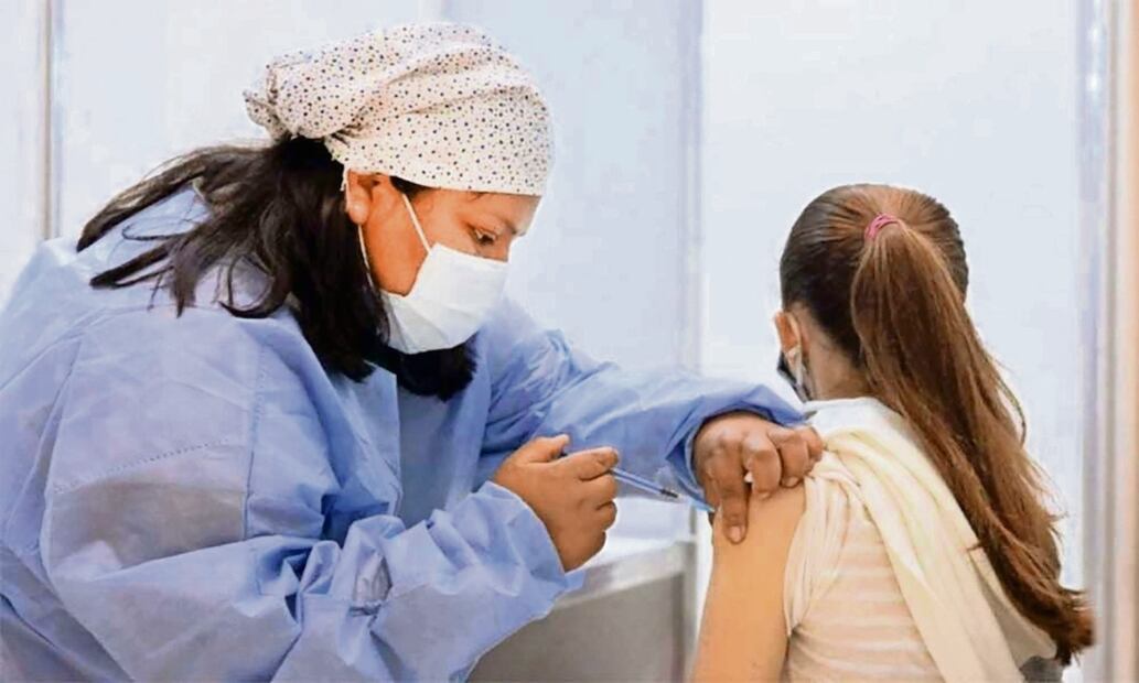 Insta la Sesa a vacunarse contra el sarampión