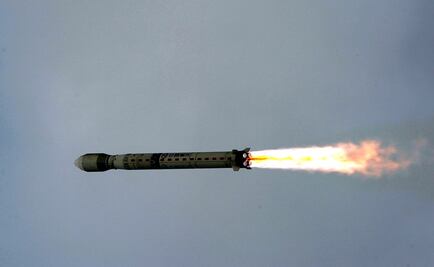 Ponen en órbita dos satélites, uno dará servicio a AL 