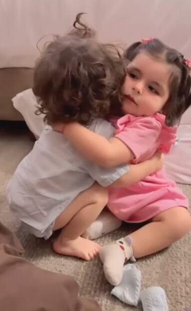 Inti y su primo Amel. La madre de Christian Nodal comparte tierno video de sus nietos en Ciudad de México.