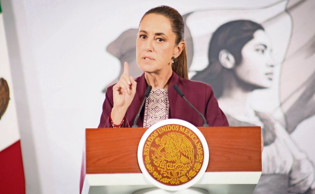 La presidenta Claudia Sheinbaum Pardo aseguró en su conferencia de prensa de ayer en Palacio Nacional que el movimiento de la autollamada Cuarta Transformación es “muy amplio y democrático” y que lo importante es no perder la cercanía con el pueblo. Foto: Luis Camacho / EL UNIVERSAL