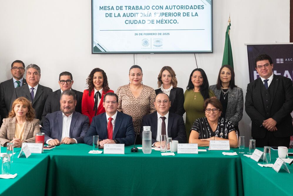 El auditor Superior de la Ciudad de México, Edwin Meraz, presentó a diputados locales las herramientas de Inteligencia Artificial que utilizarán para mejorar los resultados de las auditorías a los entes públicos. (Foto: especial)