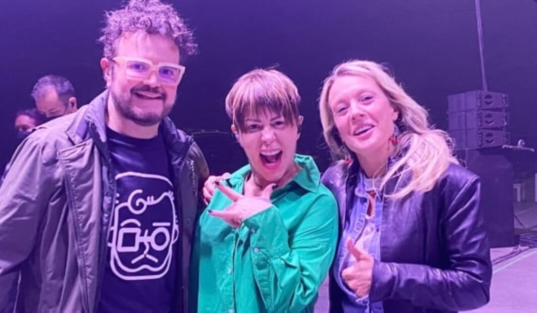 Alejandra Guzmán se presenta en la Arena con Silvia Pinal como espectadora 