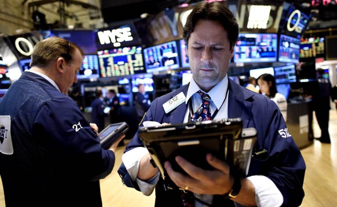 Wall Street suspende operaciones por falla técnica