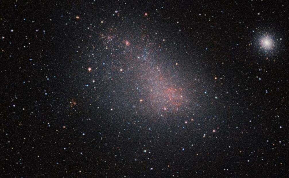 Avión-Observatorio SOFIA de la NASA observa las Nubes de Magallanes desde Chile 