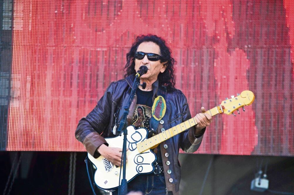 El guitarrista explicó que no le interesa que su música se asocie a los partidos políticos. Foto: TONY RIVERA. EL UNIVERSAL
