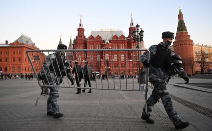 Fitch baja la calificación de Rusia a nivel basura tras sanciones por invadir Ucrania