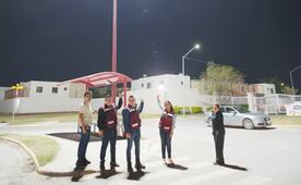 Municipio de García, Nuevo León, instala 15 Mega Torres de Luz; suman 110 estructuras de alumbrado desde 2025