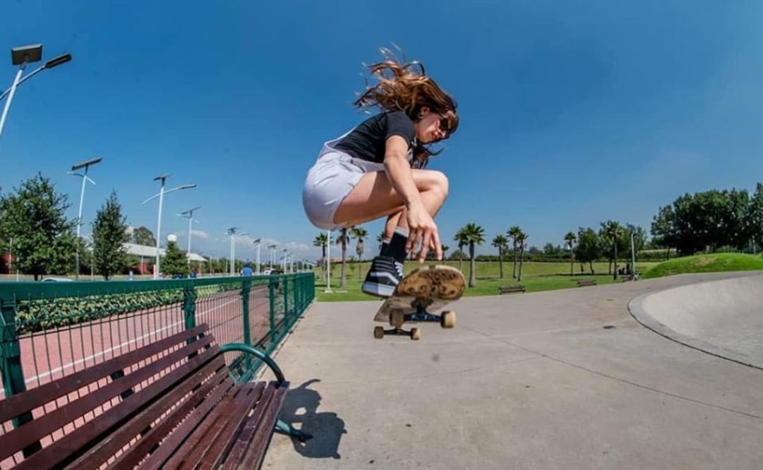 Mexican skater - Photo: Taken from @vansgirls_mx on Instagram