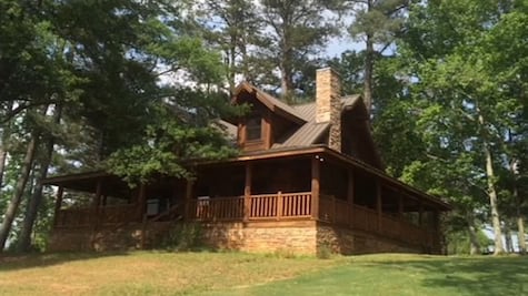 Ya puedes rentar en Airbnb la cabaña de Tony Stark en 'Endgame'