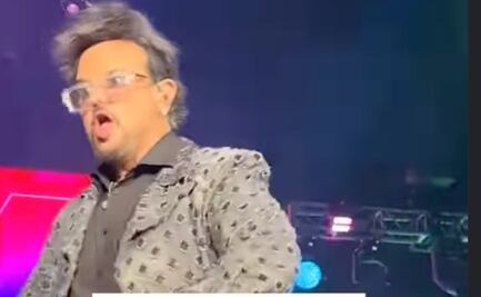 El paso robot que regresa a Syntek a la viralidad