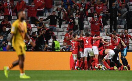 Barcelona es goleado por el Benfica en la Champions League; es último de su grupo