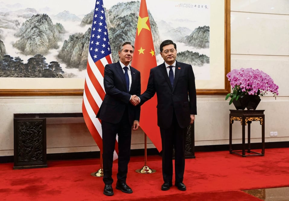 El secretario de Estados de EU, Antony Blinken, con el presidente de China, Xi Jinping.