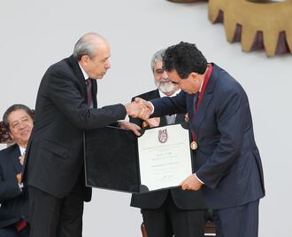 El arquitecto español Santiago Calatrava recibe "honoris causa" del IPN