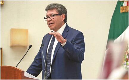 Monreal propone multas de hasta 89.6 mdp a redes sociales