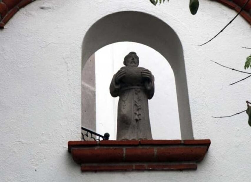 De ranchos a "castillos": los otros paraísos y mansiones de los narcos