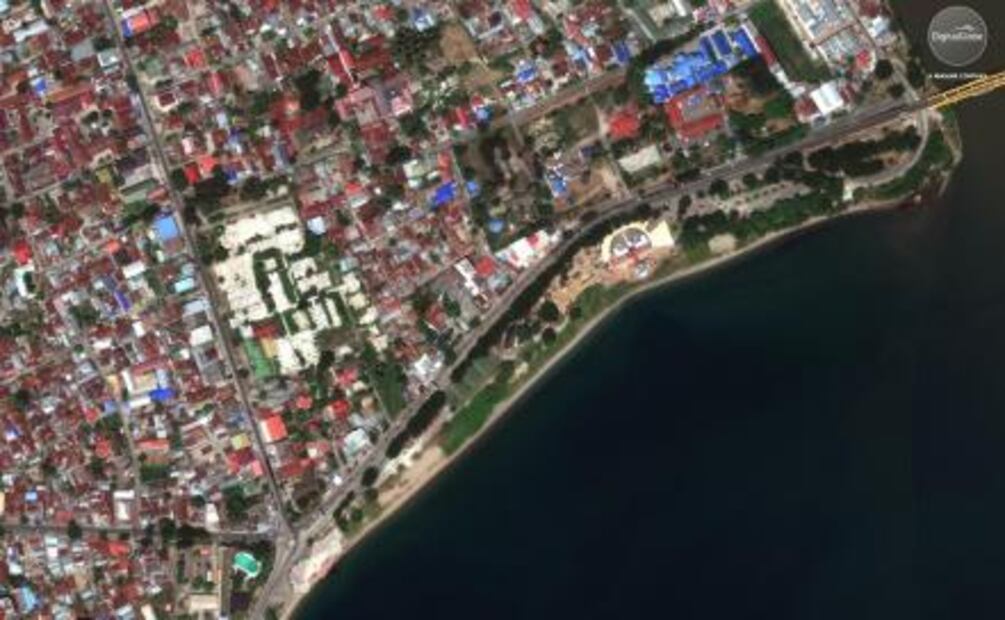 ​Captan antes y después de localidad de Indonesia tras sismo y tsunami