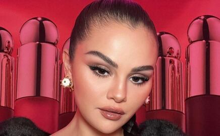 Selena Gomez conquista Instagram con traje de baño cut out