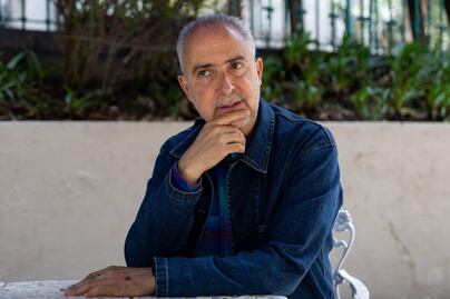 Vendrá la muerte y tendrá tus letras: Mauricio Montiel Figueiras