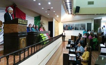 Celebran en BCS aniversario de conversión de territorio a estado