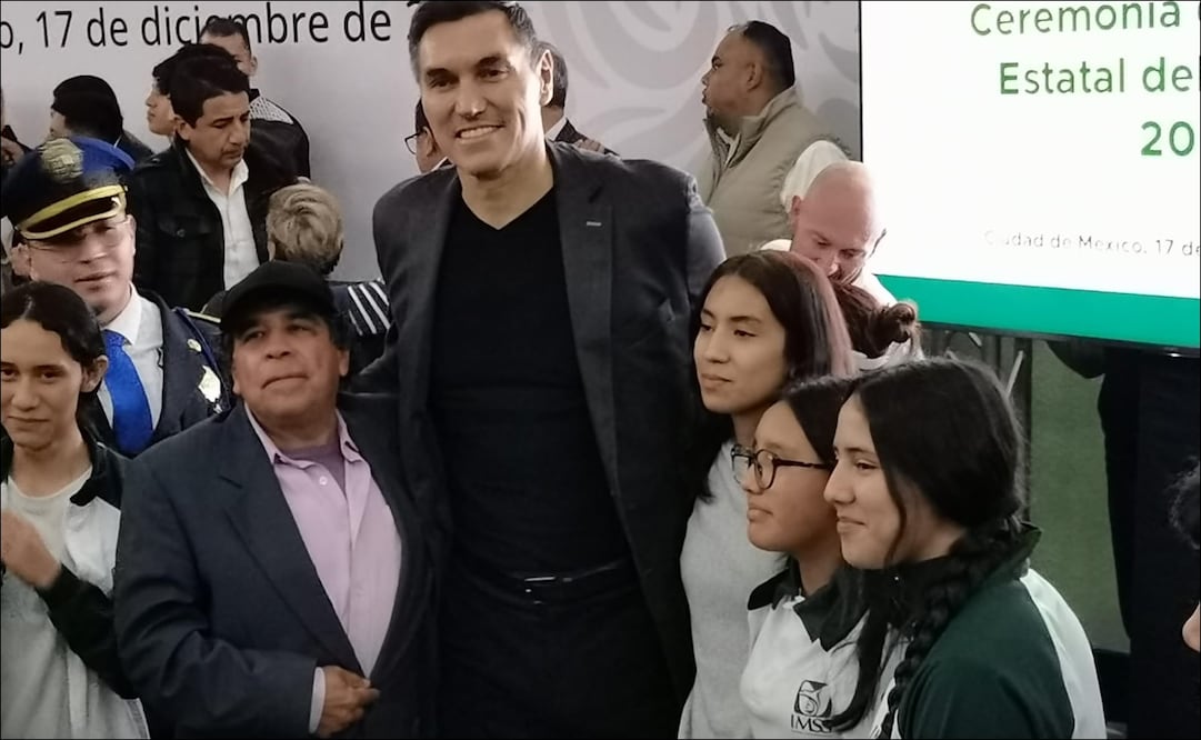 Eduardo Nájera pidió gloria a los jóvenes / Foto: Leobardo Vázquez - EL UNIVERSAL