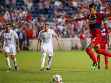 Alan Pulido, un mal para las Chivas