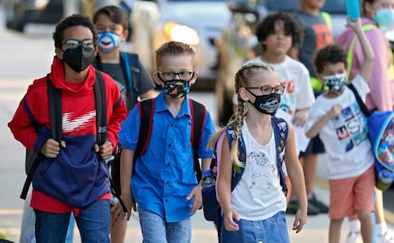 Padre en California ataca a un maestro por obligar a su hija a usar cubrebocas 
