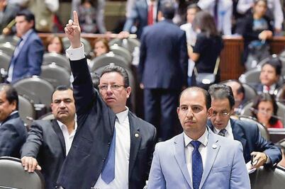 Escala disputa interna en el PAN