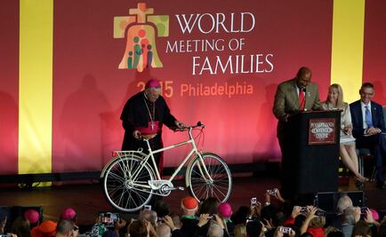 Filadelfia regalará al Papa bicicleta con decoración especial