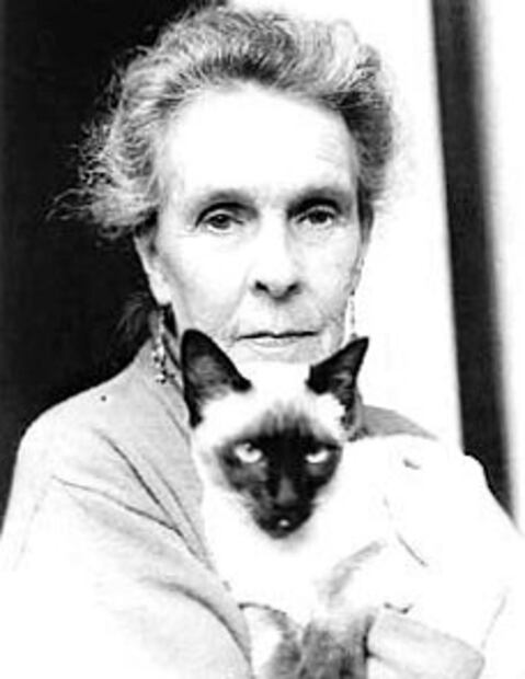 "Leonora Carrington, una artista que sobrevivió a un medio de hombres"