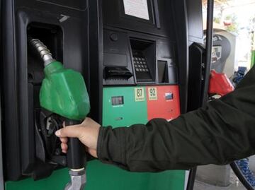 Nuevo tope de gasolina desata crisis: ¿Adiós a los gasolinazos?