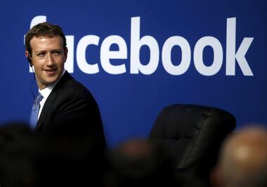 Parlamento británico vuelve a citar a Zuckerberg