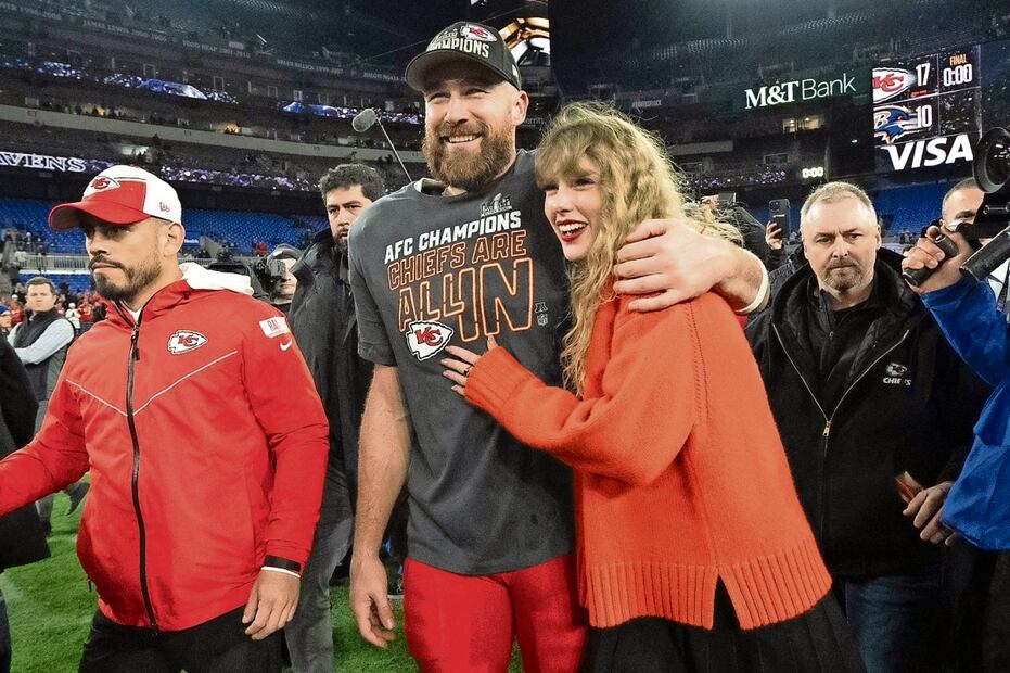  Taylor Swift hará malabares para llegar al  Super Bowl