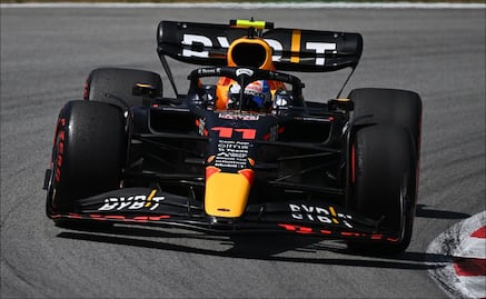 Checo Pérez sube al podio en segundo lugar; Max Verstappen gana el GP de España