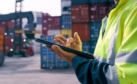 México compró más bienes a EU en agosto y ganó terreno como socio