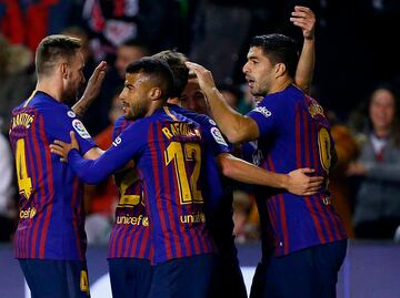 Barcelona sufre para vencer al Rayo Vallecano
