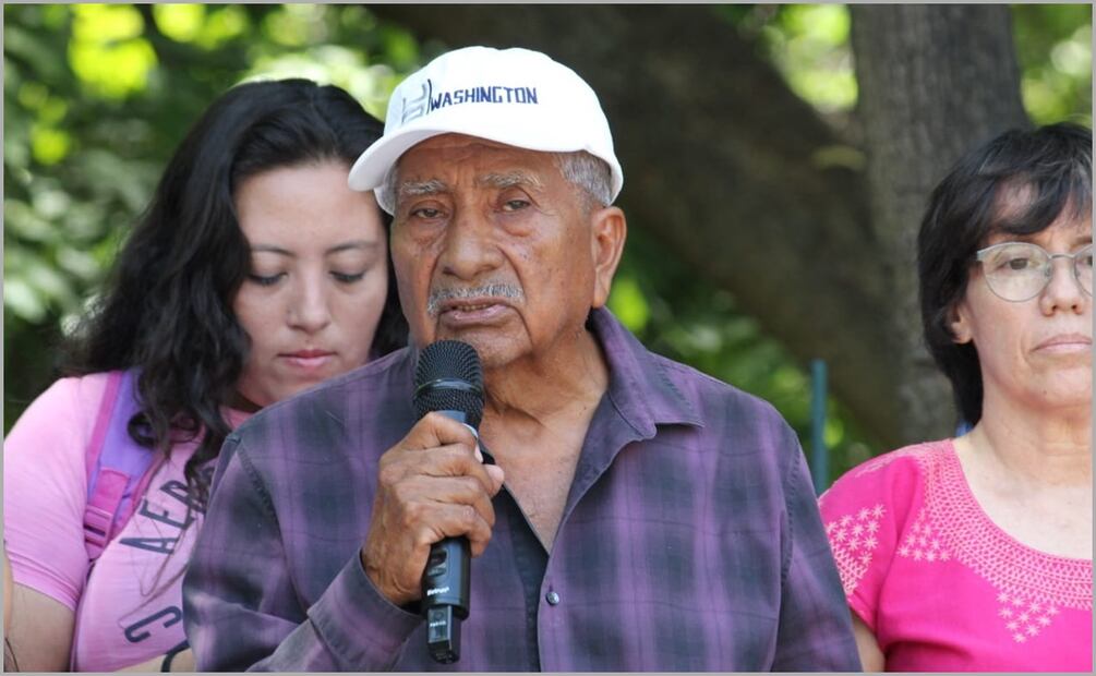 Nieto del General Felipe Neri Jiménez asiste a la develación de una placa en honor de su abuelo. Foto: Especial