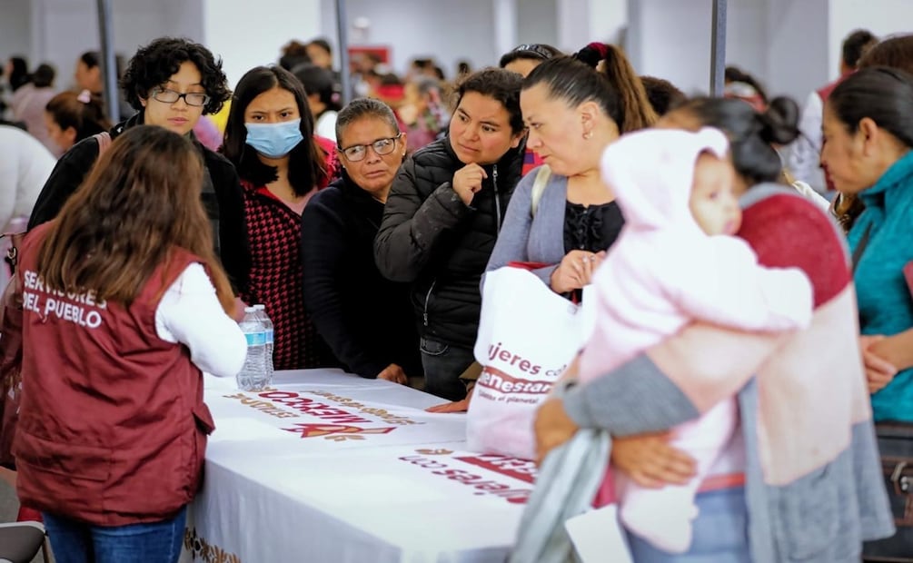 Habilitan módulos de atención para el programa "Mujeres con Bienestar" en el Estado de México. Foto: Especial