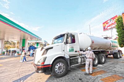 Lucha contra huachicoleo puede dar 3 mil mdd a Pemex: Moody’s