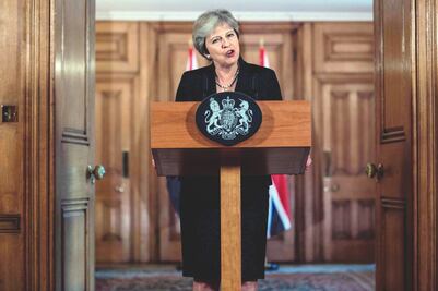 May exige “respeto” a UE y propuestas para el Brexit  